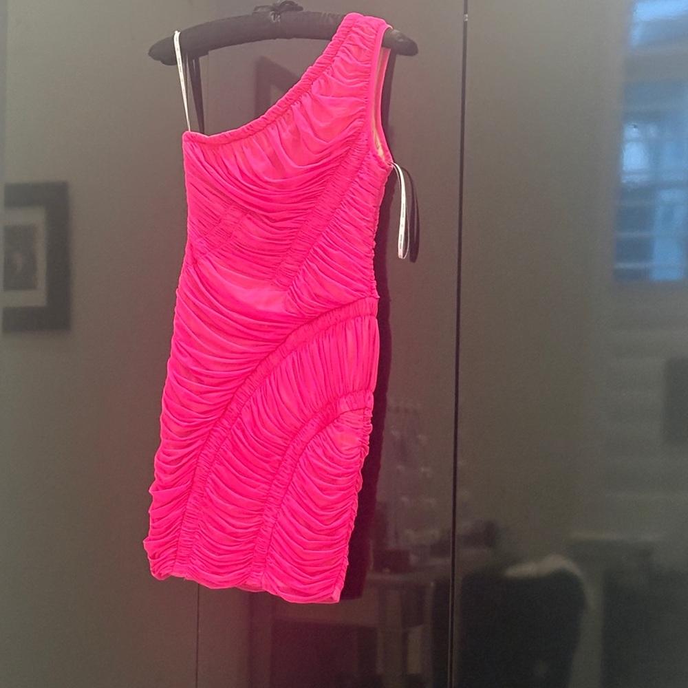 Hervé Leger Size Medium Ruched Asymmetric Sleeveless Mini Dress - Picture 5 of 7